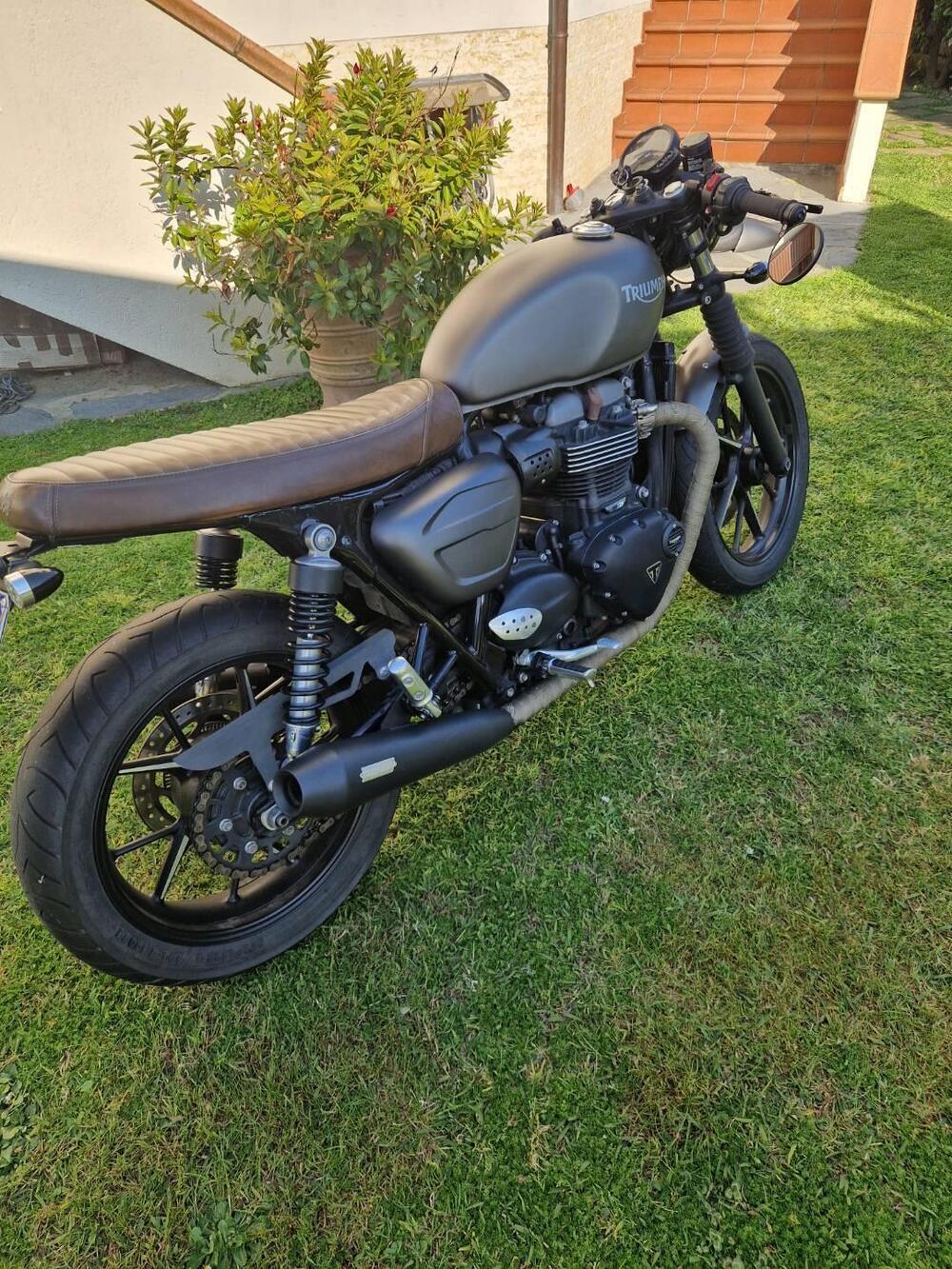 Triumph Street Twin 900 (2019 - 20) (5)