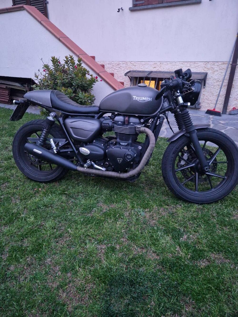 Triumph Street Twin 900 (2019 - 20) (9)