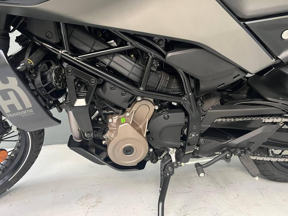 Husqvarna Svartpilen 401 (2024 - 26) (10)