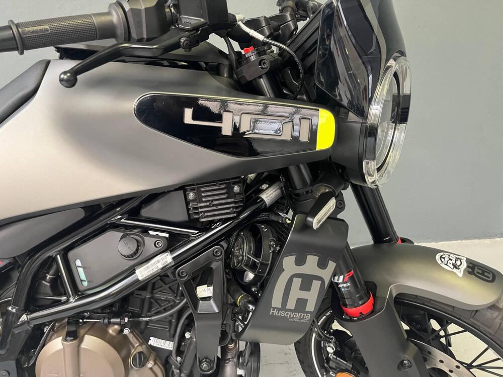 Husqvarna Svartpilen 401 (2024 - 26) (5)