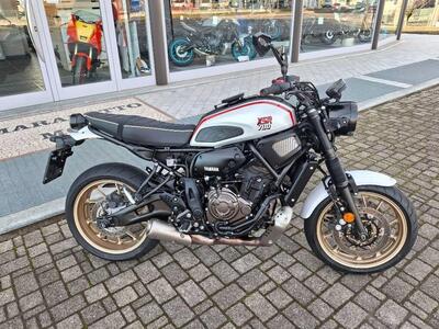 Yamaha XSR 700 XTribute (2021) usata