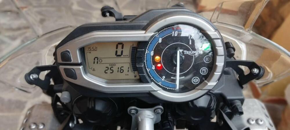 Triumph Tiger 800 XC (2011 - 12) (6)