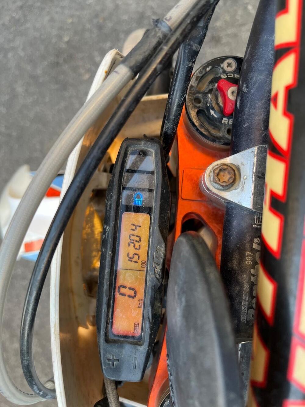 KTM 125 EXC Six Days (2015) (5)