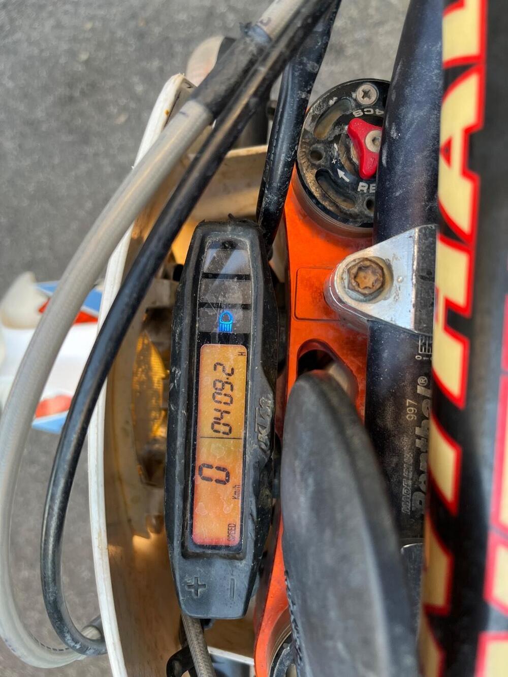 KTM 125 EXC Six Days (2015) (6)