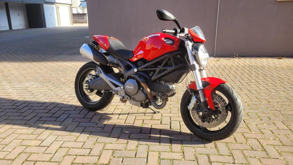 Ducati Monster 696 (2008 - 13) (5)