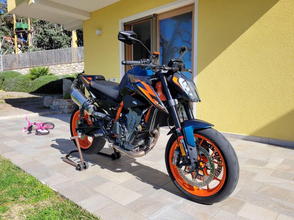 KTM 890 Duke R (2022 - 23)