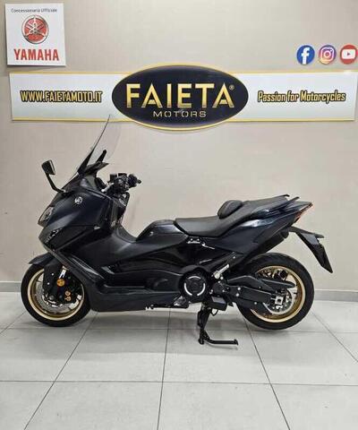 Yamaha T-Max 560 Tech Max (2022 - 24) usata