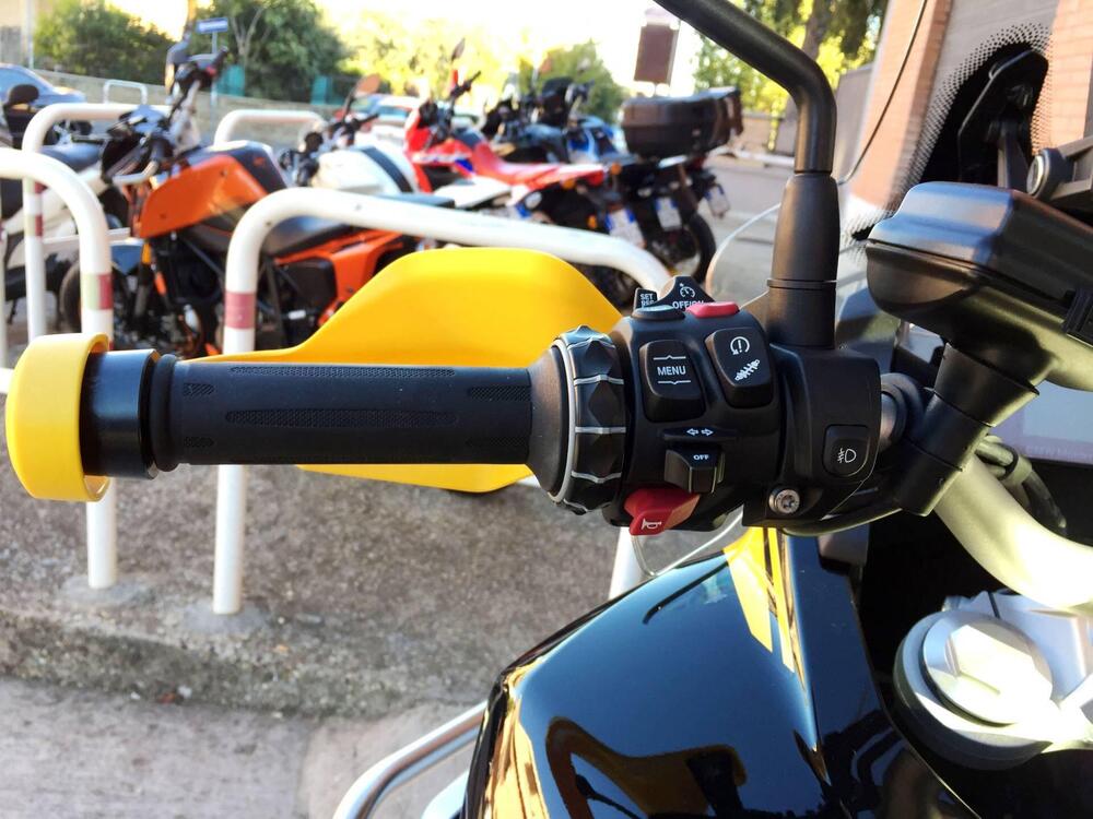 Bmw F 850 GS Adventure - Edition 40 Years GS (2021) (12)