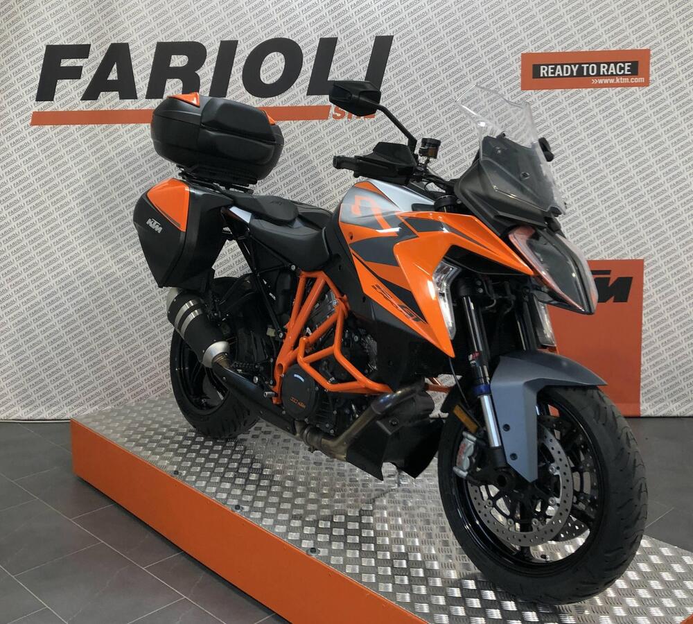 KTM 1290 Super Duke GT (2022 - 25) (8)