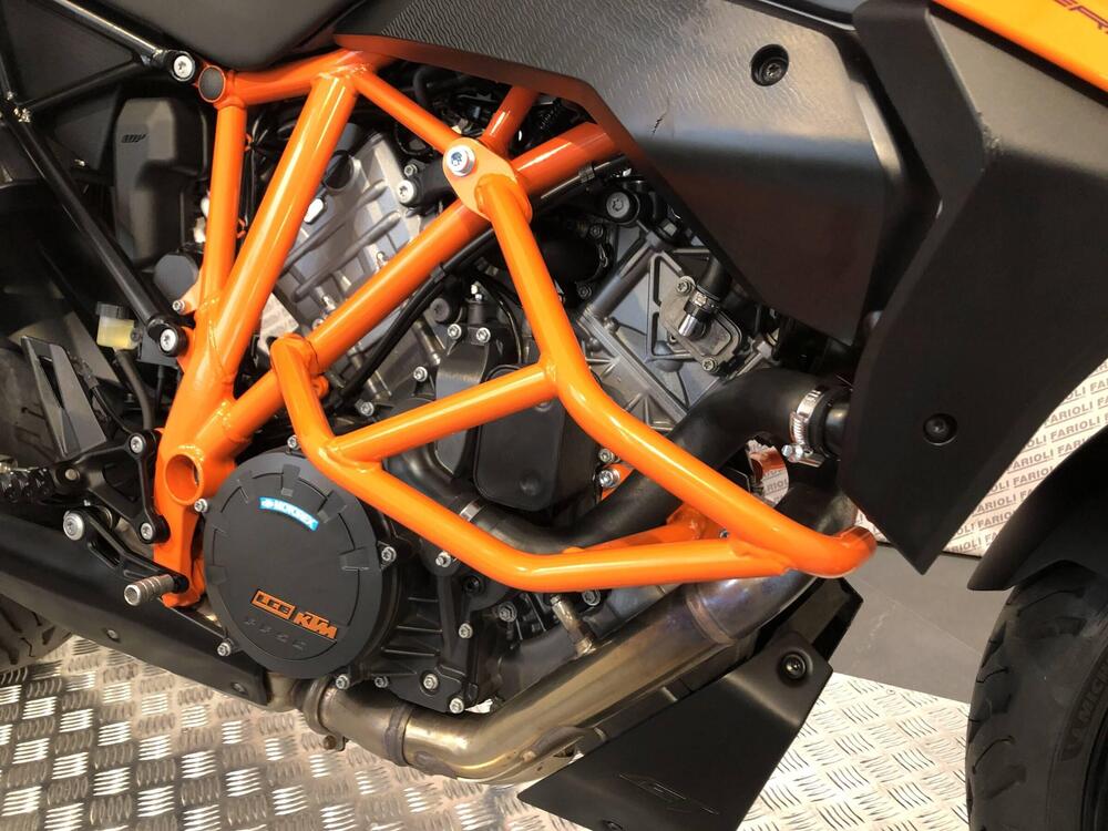 KTM 1290 Super Duke GT (2022 - 25) (9)