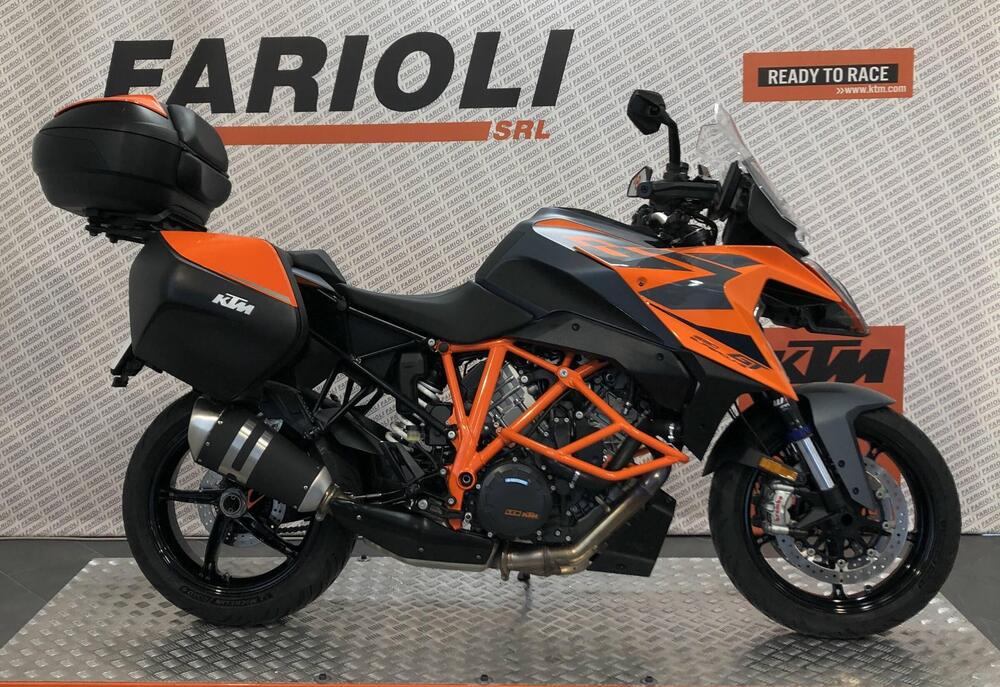KTM 1290 Super Duke GT (2022 - 25) (16)