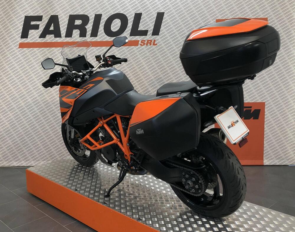 KTM 1290 Super Duke GT (2022 - 25) (19)