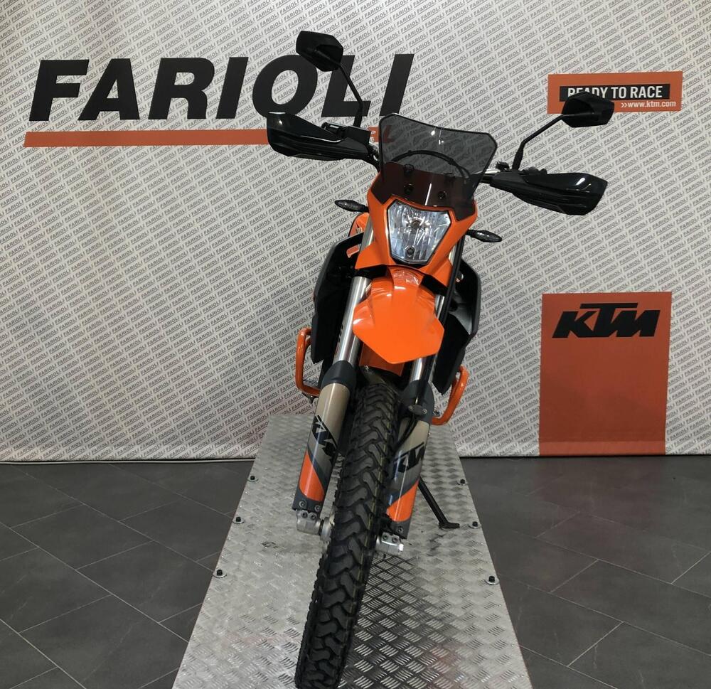 KTM 690 Enduro R (2022 - 25) (7)