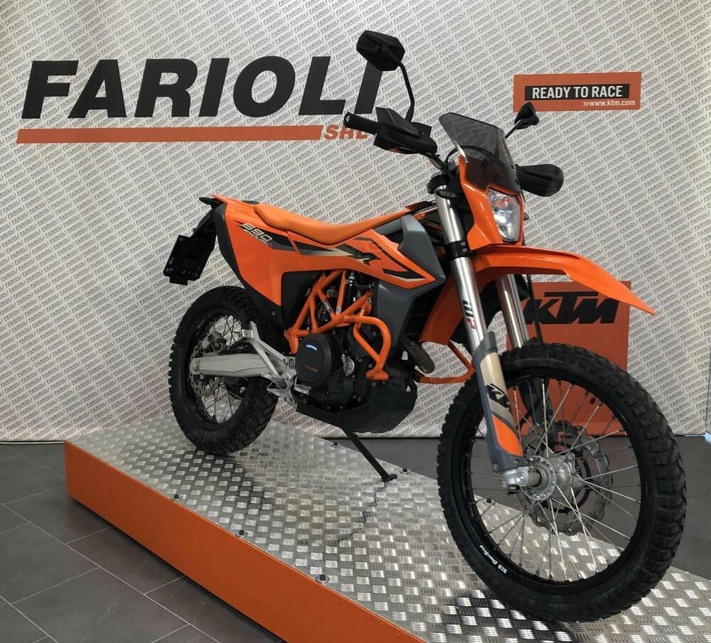 KTM 690 Enduro R (2022 - 25) (8)