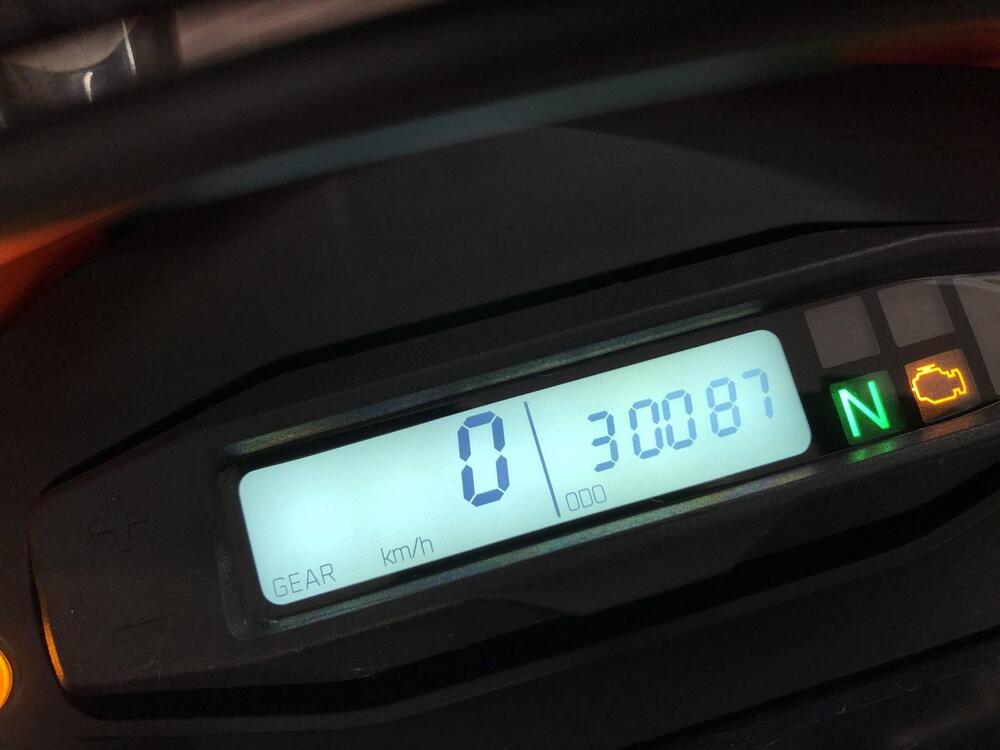 KTM 690 Enduro R (2022 - 25) (11)