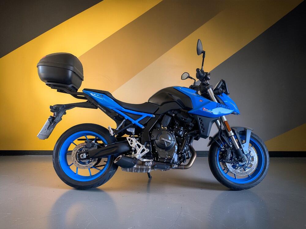Suzuki GSX-8S (2023 - 24)