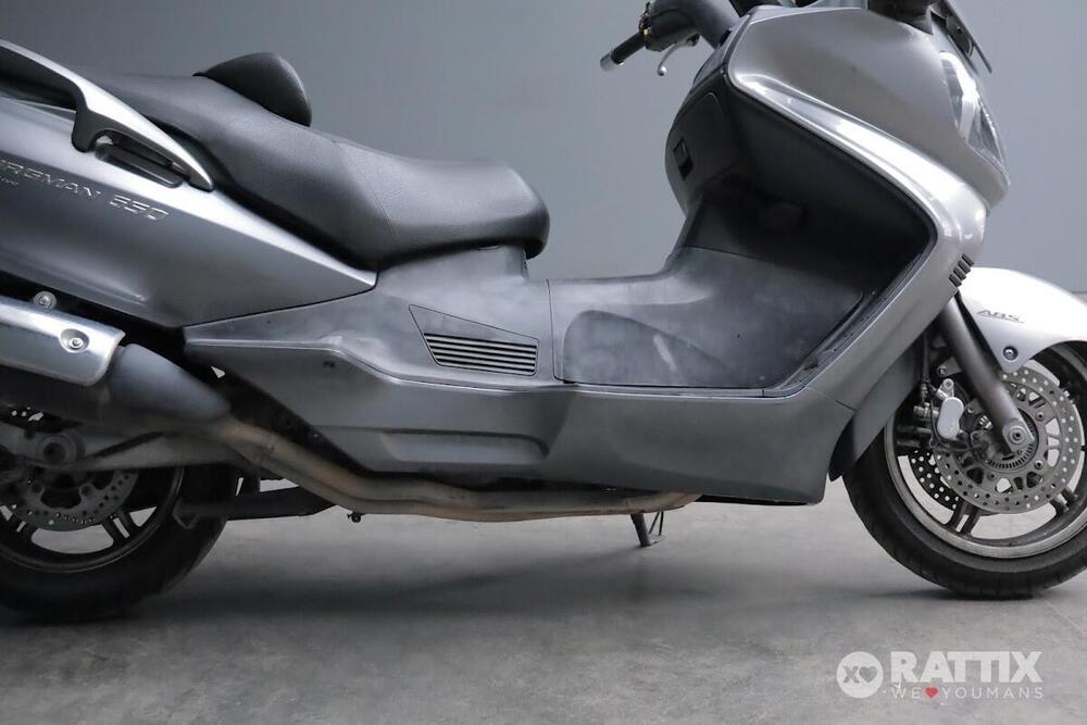 Suzuki Burgman AN 650 Executive ABS (2006 - 12) (8)