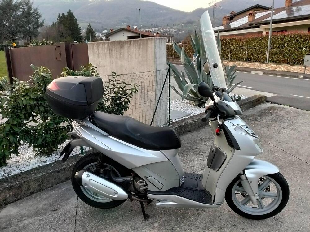 Aprilia Scarabeo 200 (2007 - 11)