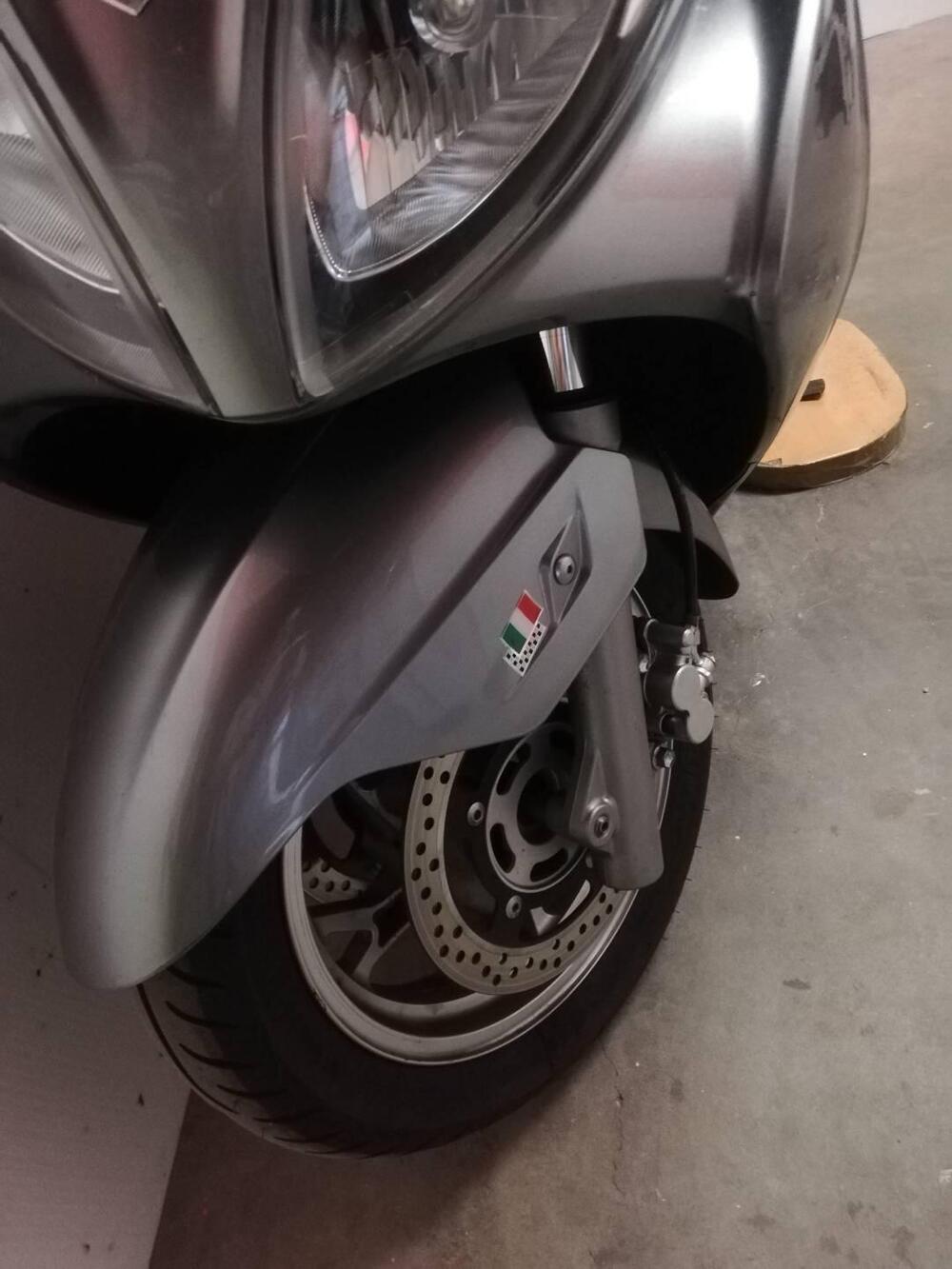 Suzuki Burgman AN 400 (2008 - 13) (4)