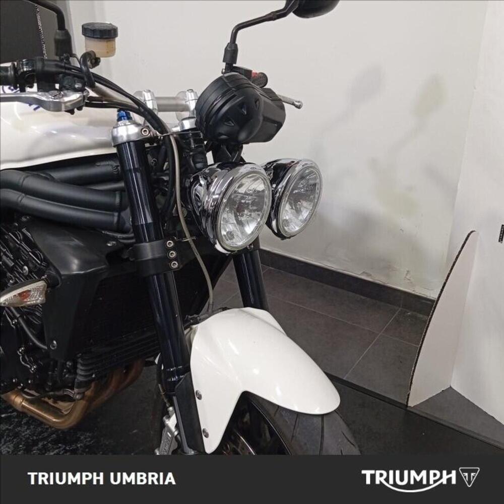 Triumph Speed Triple 1050 (2005 - 11) (16)