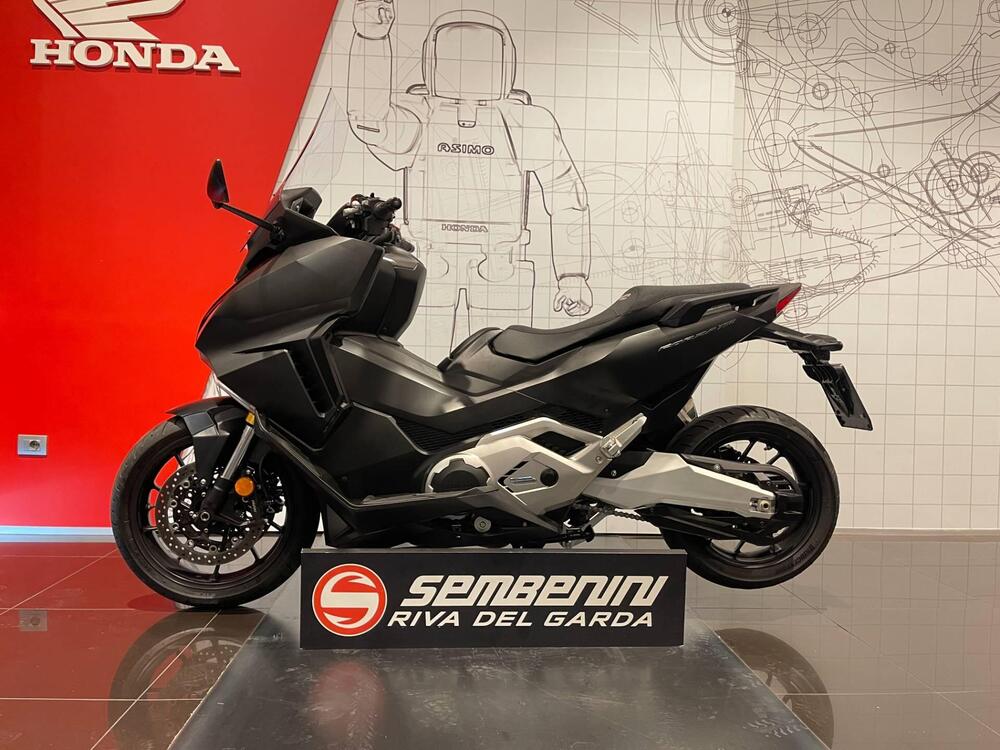 Honda Forza 750 DCT (2021 - 24) (7)