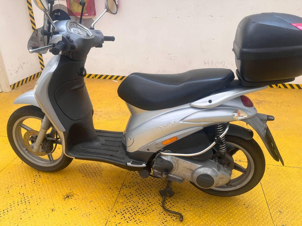 Piaggio Liberty 200 4T  (6)