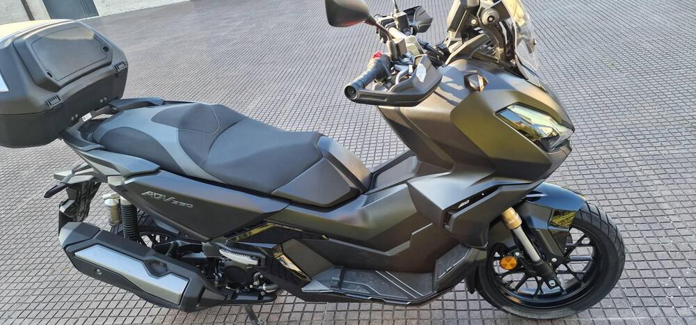 Honda ADV 350 (2022 - 24) (4)