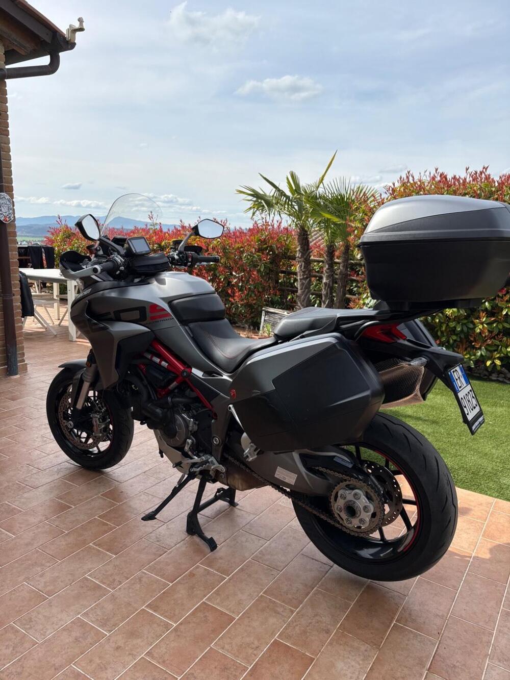 Ducati Multistrada 1260 S Grand Tour (2020) (17)