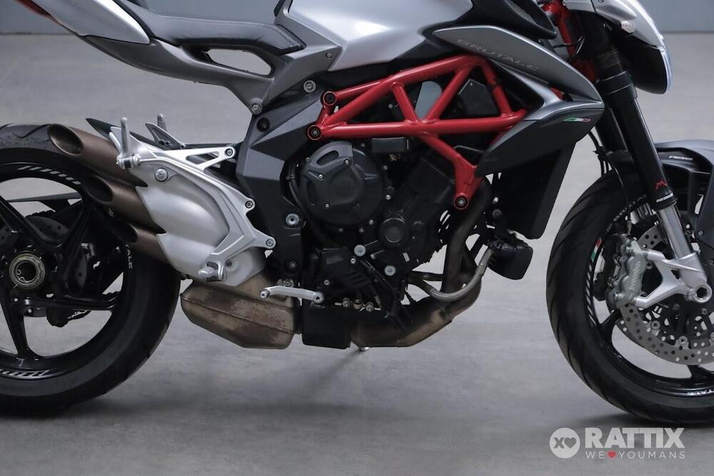 MV Agusta Brutale 800 (2012 - 15) (8)