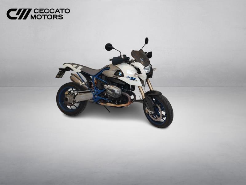 Bmw HP2 Megamoto (3)