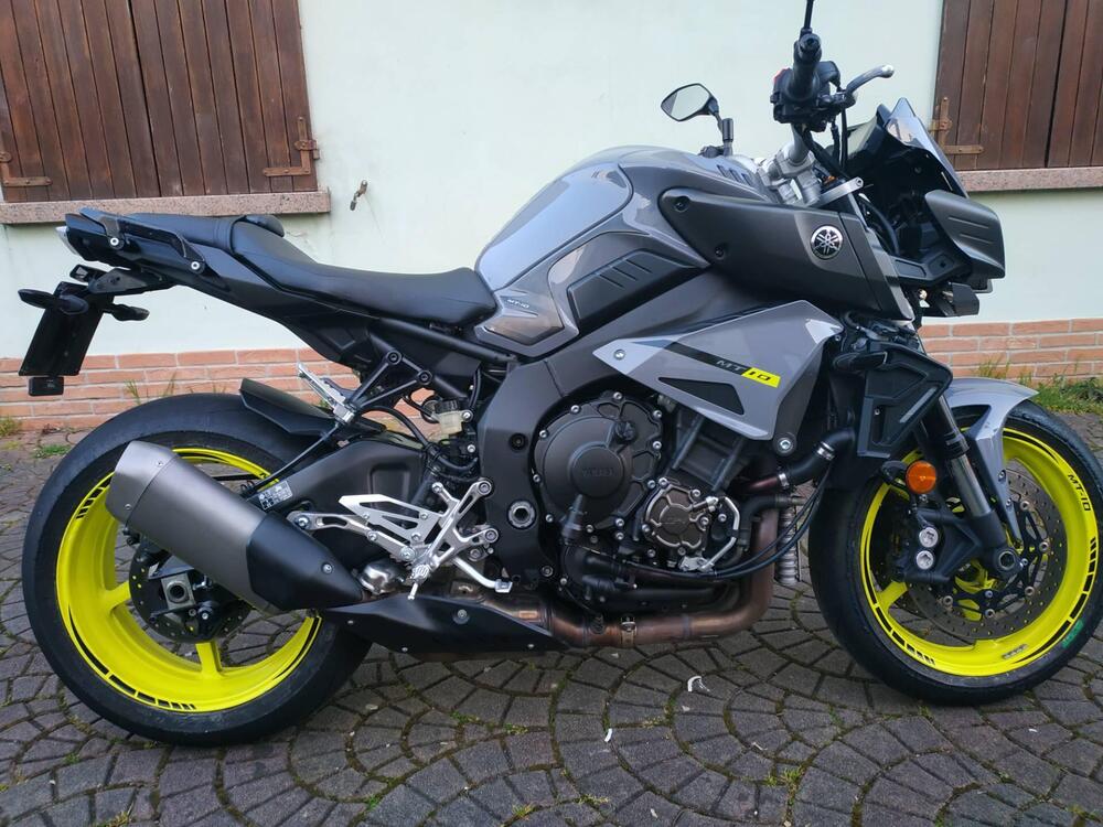Yamaha MT-10 ABS (2016 - 17)