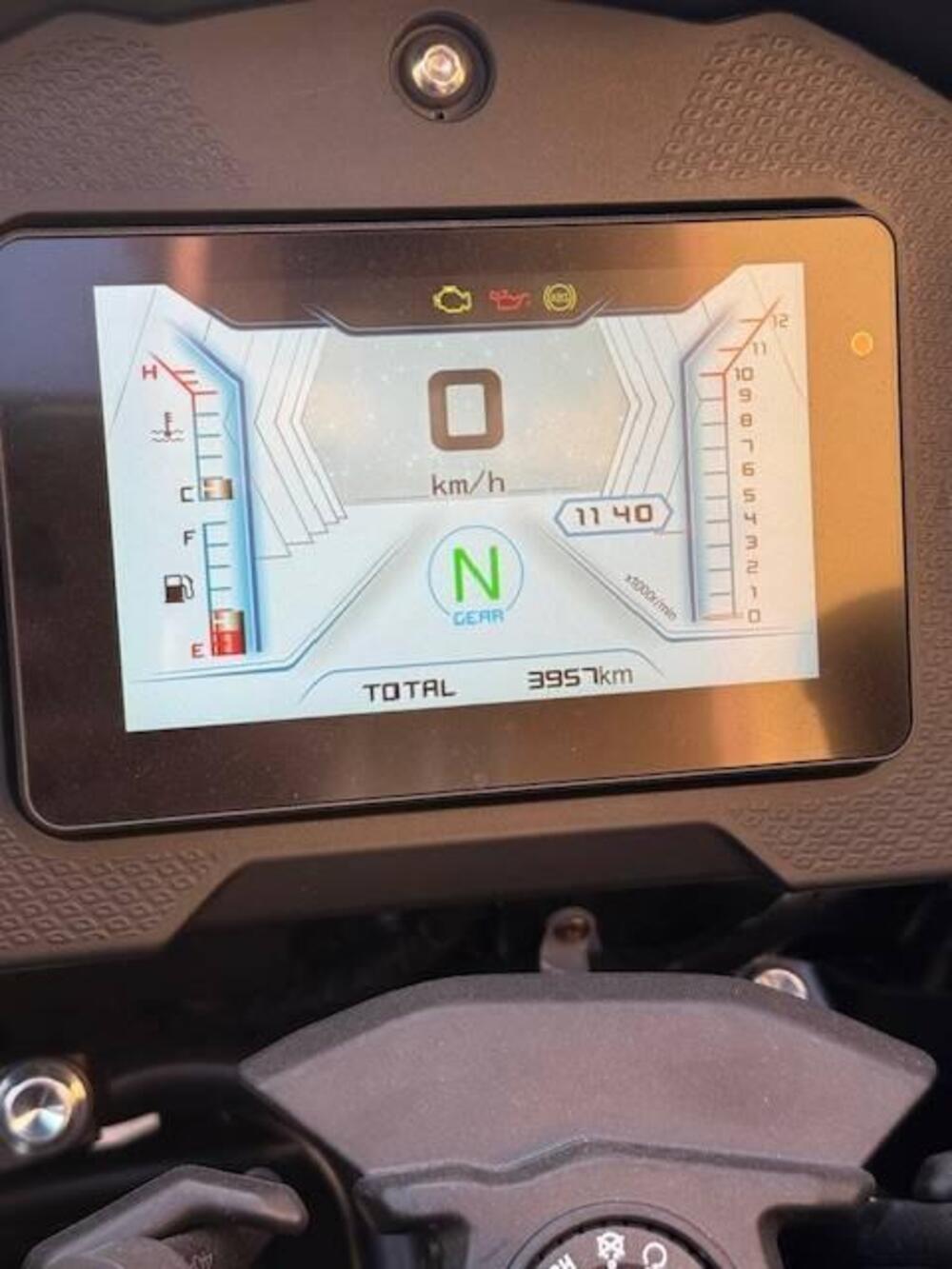 QJ Motor SRT 700 (2024 - 25) (5)