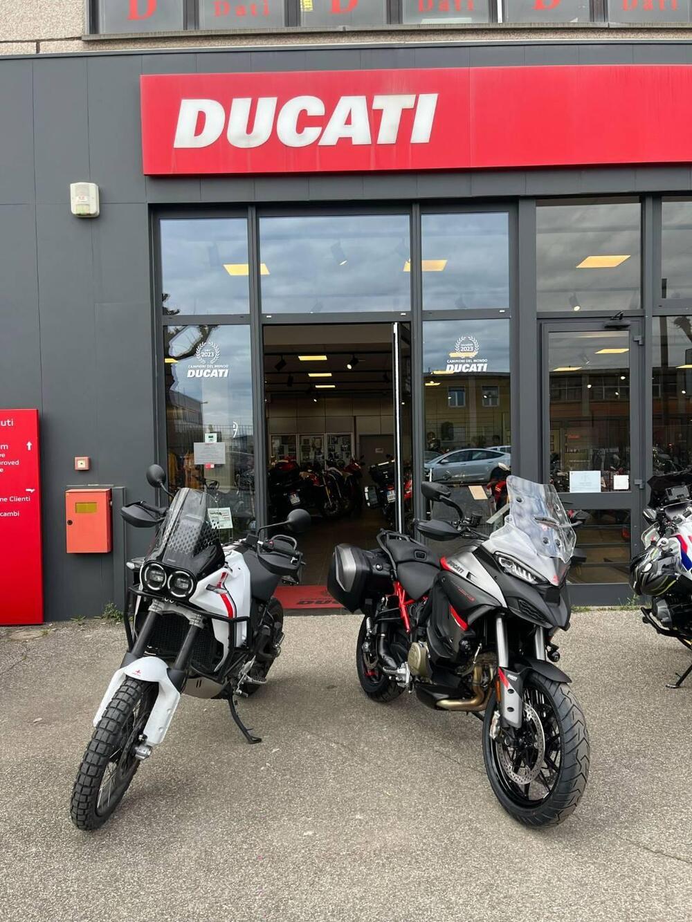 Ducati Multistrada V4 S Grand Tour (2024)