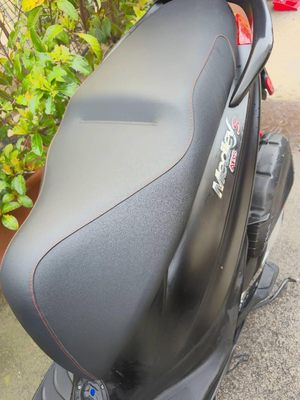 Piaggio Medley 150 ABS (2021 - 25) (3)