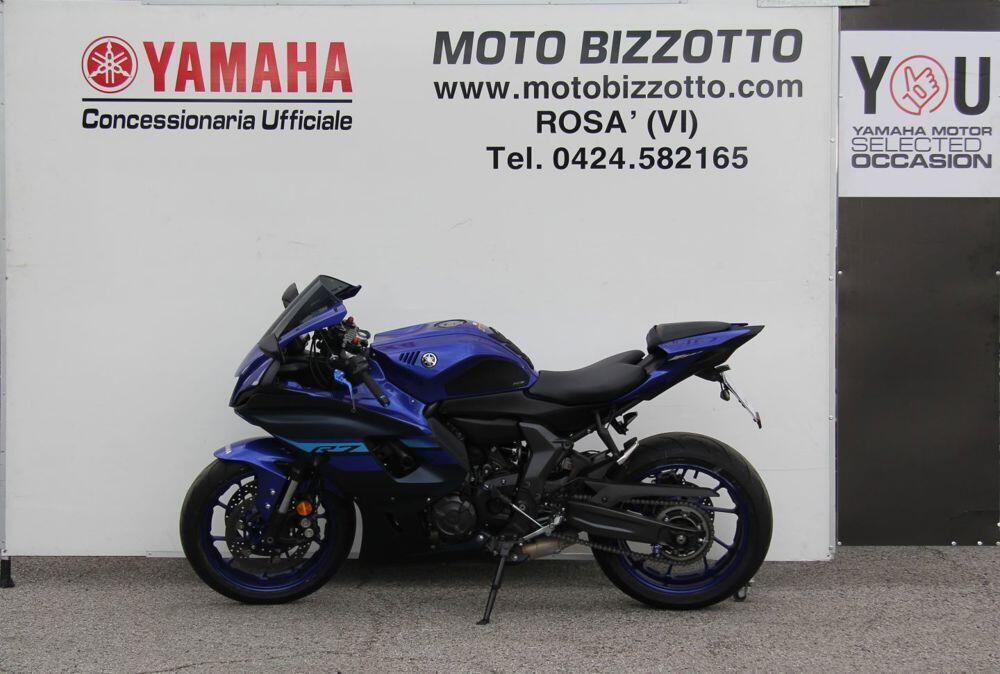 Yamaha YZF R7 (2021 - 25) (2)