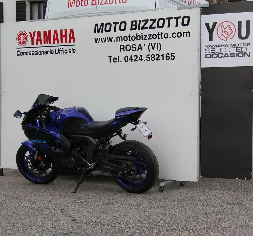 Yamaha YZF R7 (2021 - 25) (4)