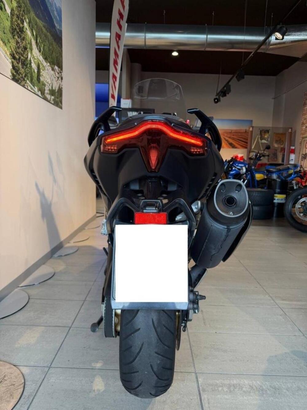 Yamaha T-Max 560 Tech Max (2022 - 24) (3)