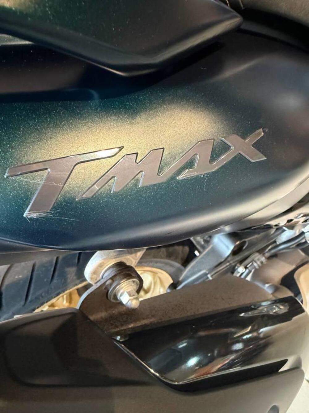 Yamaha T-Max 560 Tech Max (2022 - 24) (5)