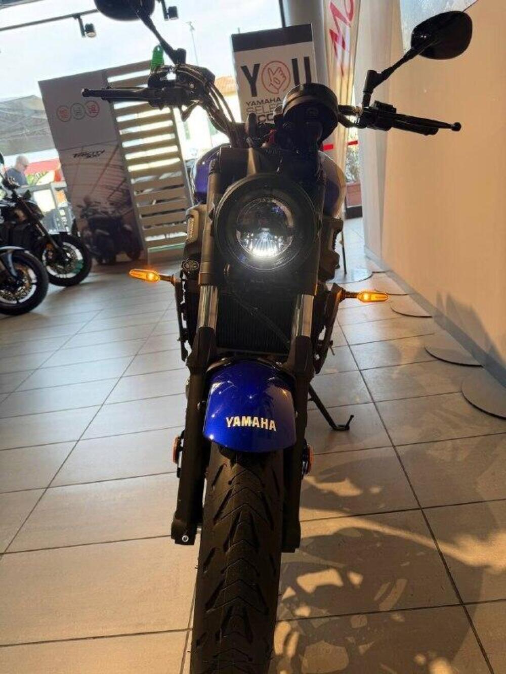 Yamaha XSR 700 (2022 - 26) (8)