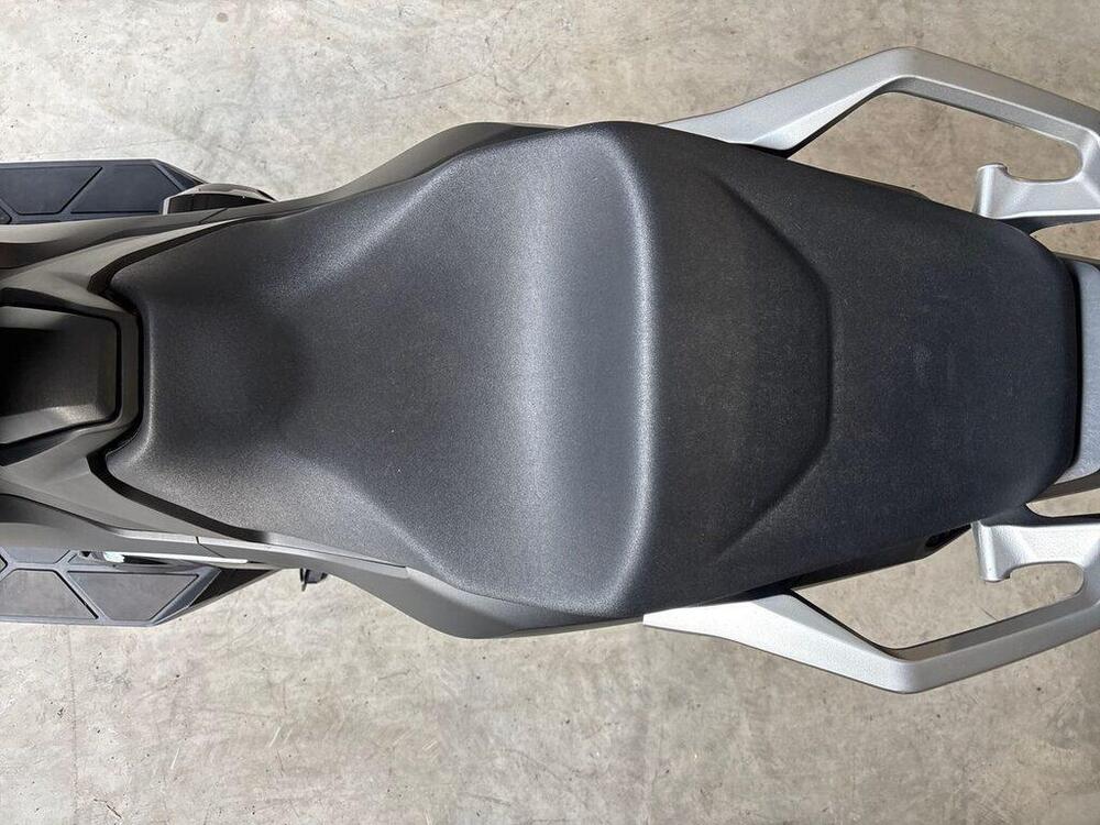 Honda Forza 750 DCT Urban (2021 - 24) (9)