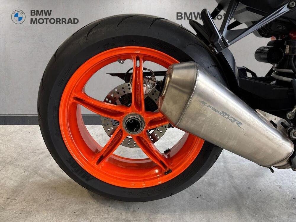 KTM 1290 Super Duke R (2022 - 23) (6)