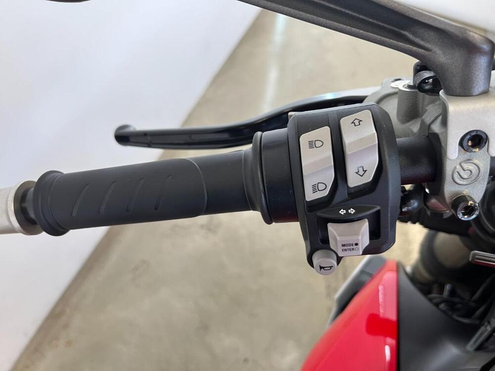 Ducati Streetfighter V2 (2022 - 24) (12)