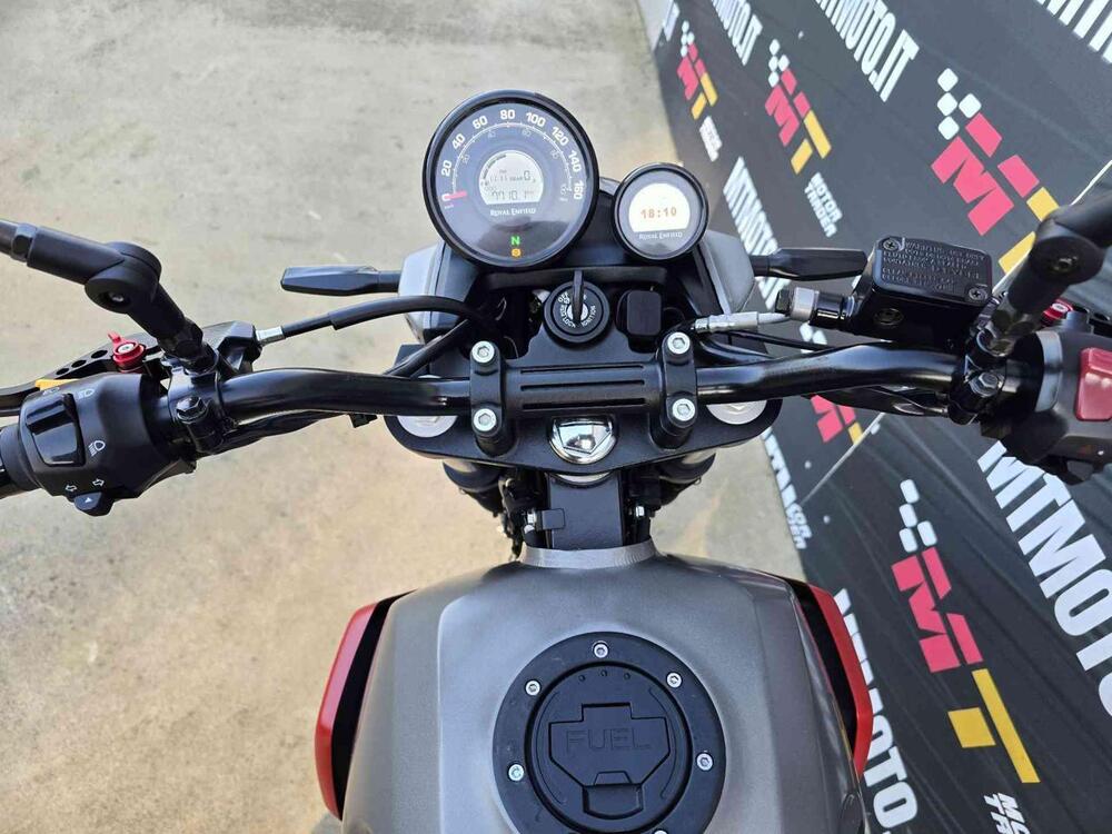 Royal Enfield Himalayan 411 (2021 - 24) (19)