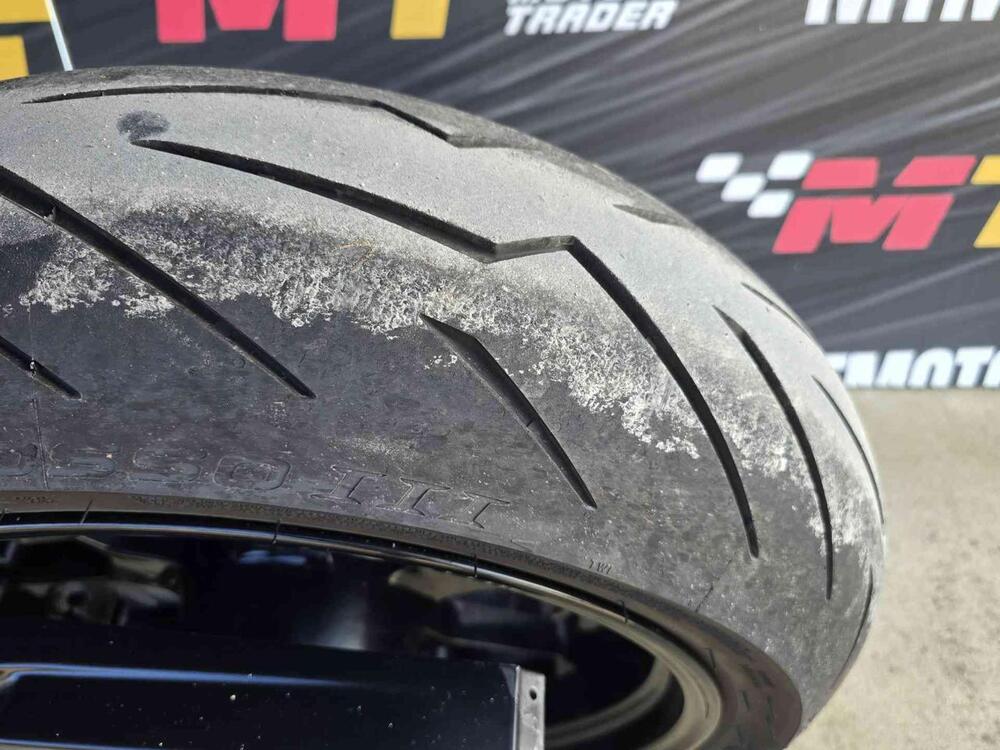 Aprilia Dorsoduro 750 (2009 - 14) (11)