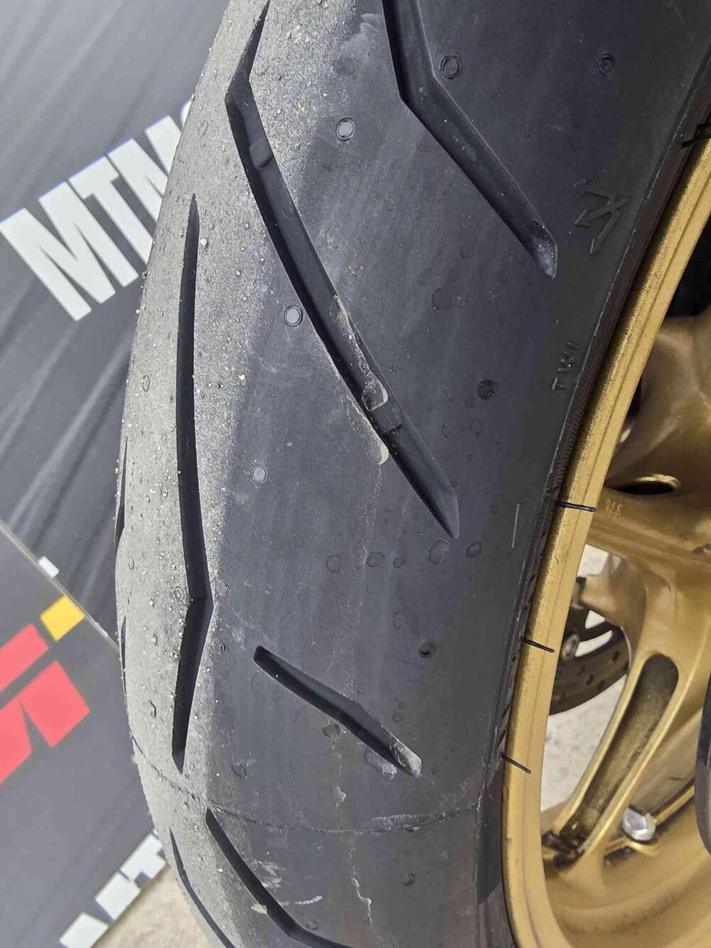 Yamaha YZF R6 (2017 - 20) (9)