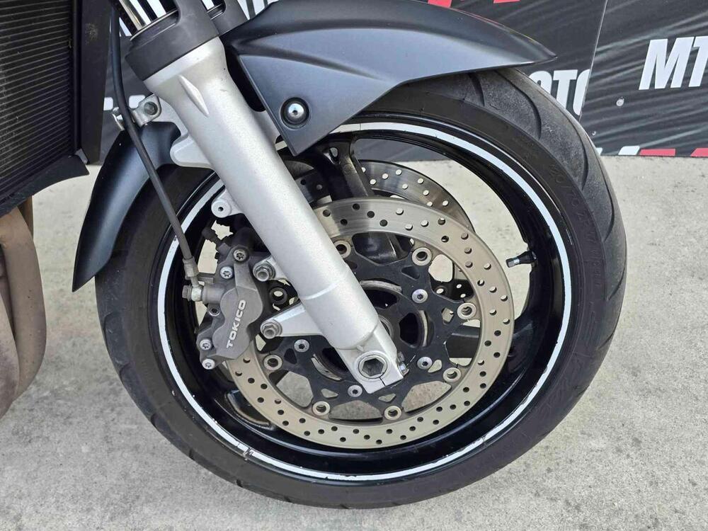 Suzuki GSR 600 (2006 - 11) (8)