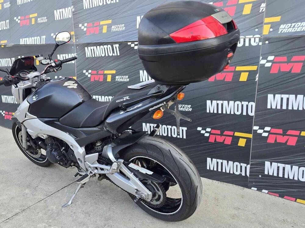 Suzuki GSR 600 (2006 - 11) (6)