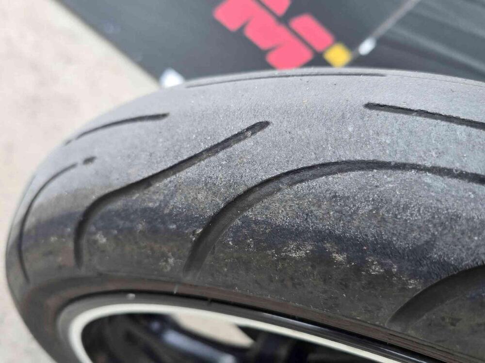 Suzuki GSR 600 (2006 - 11) (9)