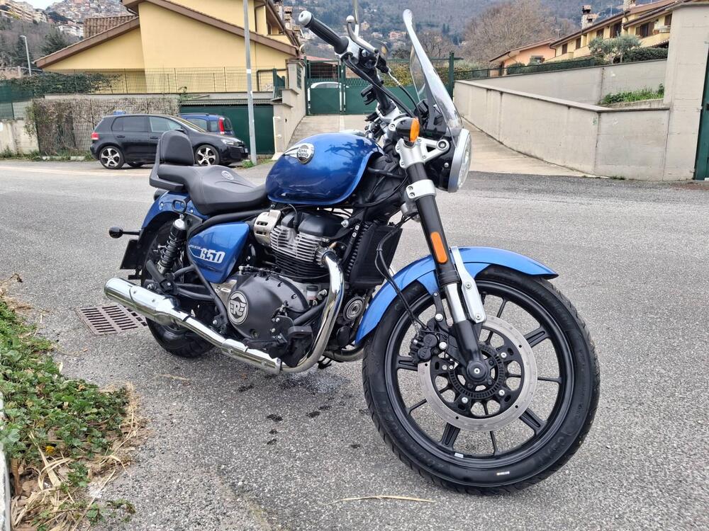 Royal Enfield Super Meteor 650 (2023 - 26) (3)