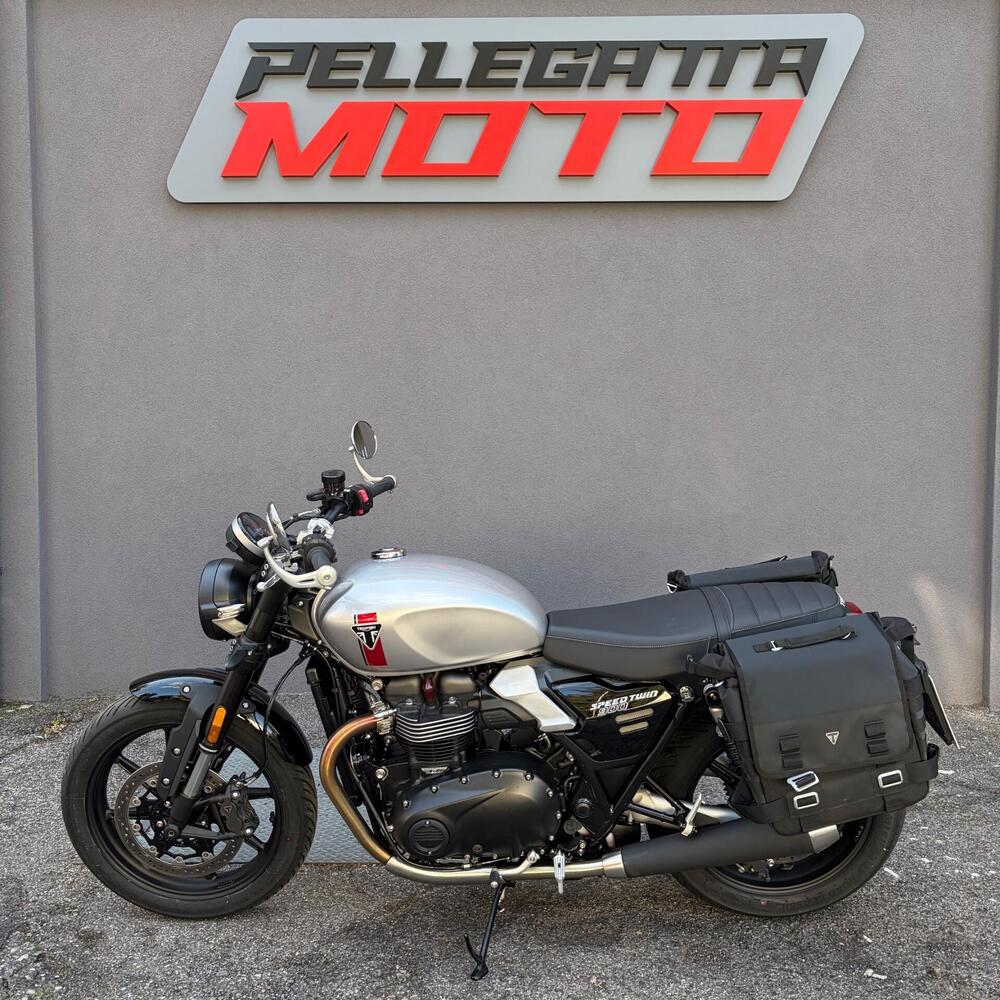 Triumph Speed Twin 900 (2025 - 26) (4)